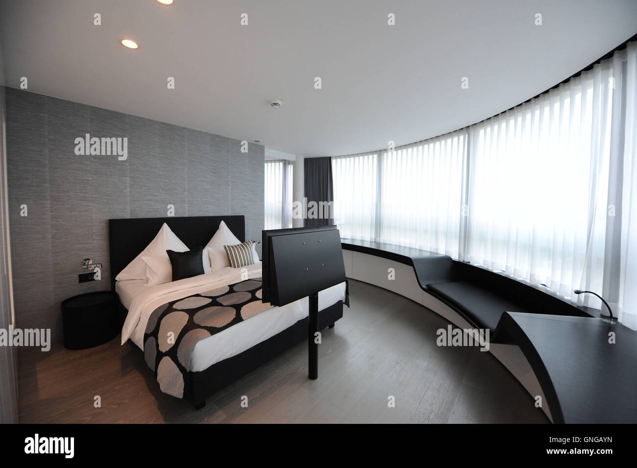 Hotelzimmer im neuen Campus-Tower in Martinsried bei München, 2014 Stockfoto