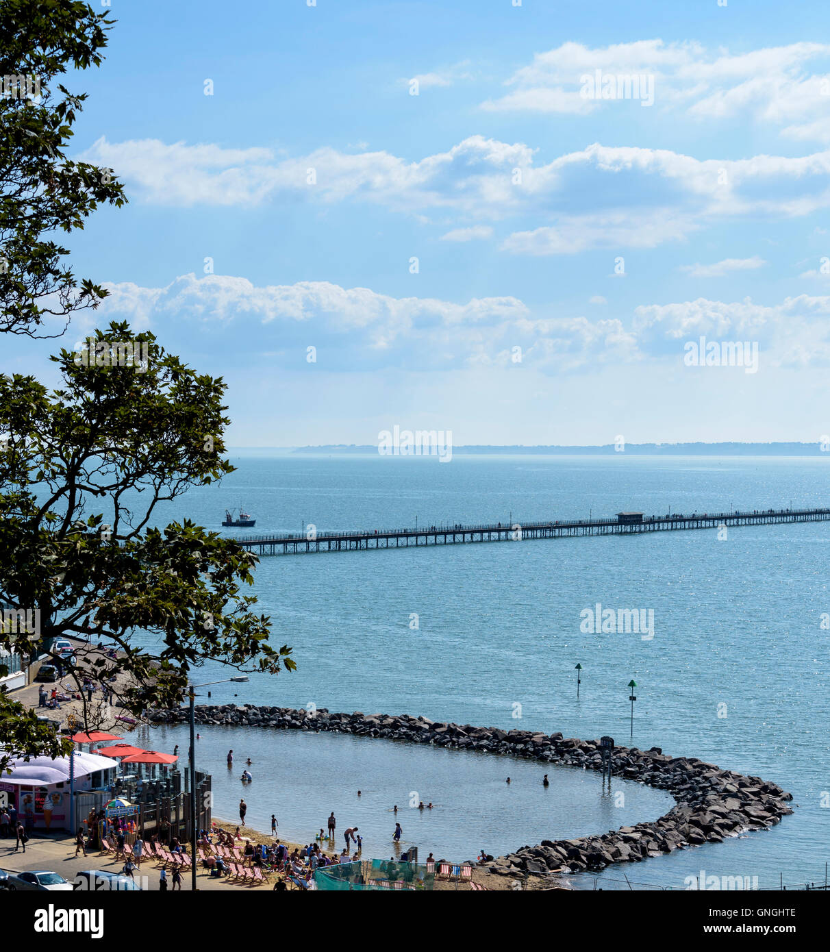 Die neue Lagune bei drei Muscheln Strand Southend on Sea. Stockfoto