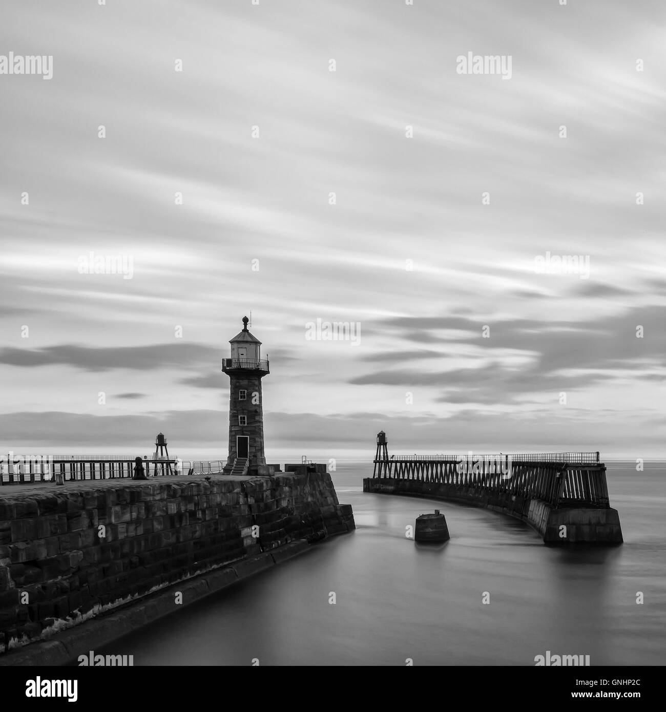 Am frühen Morgen im Hafen von Whitby Stockfoto