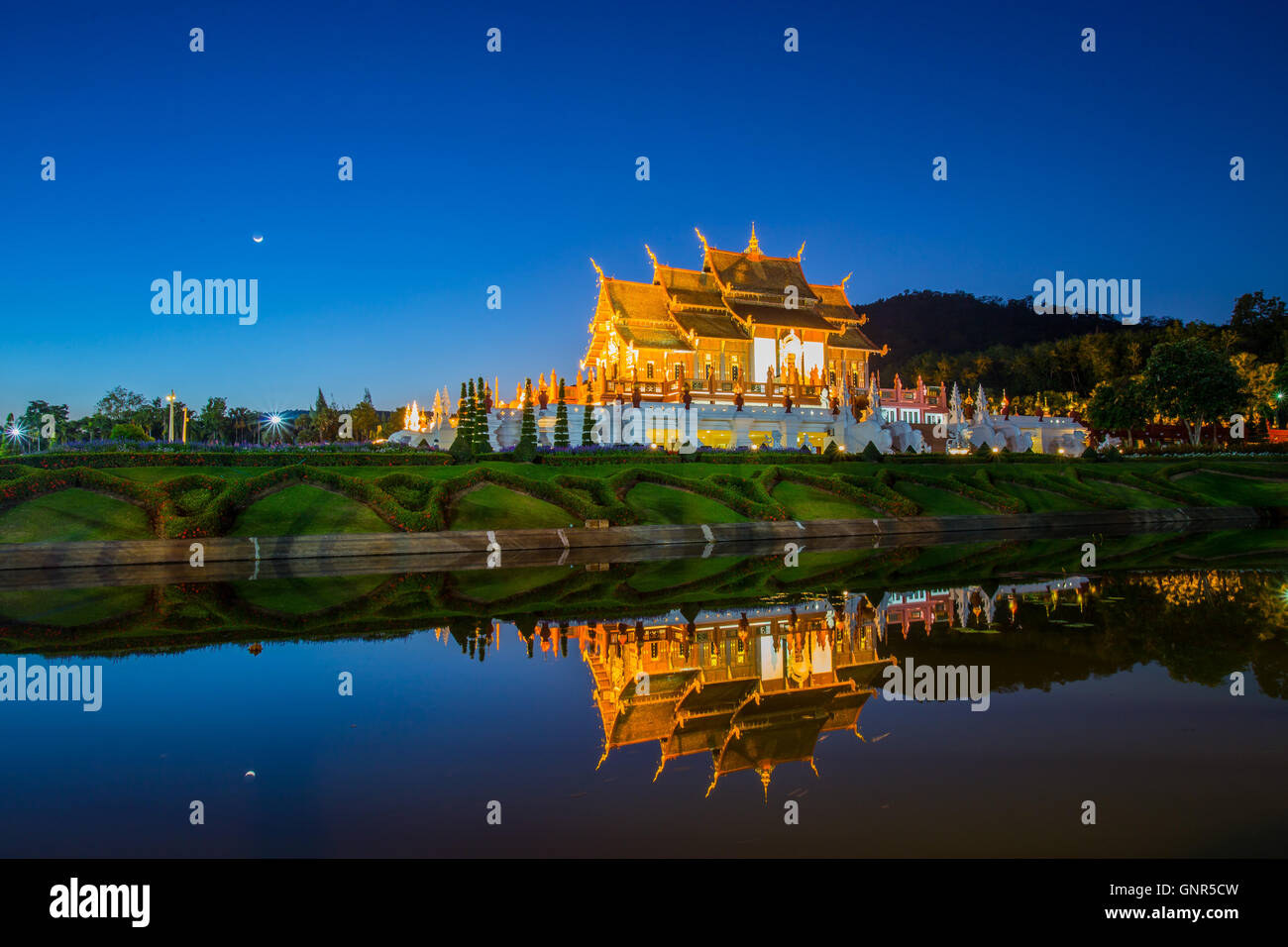 Royal Flora Ratchaphruek Tempel (Ho Kham Luang), Chiang Mai, Thailand Stockfoto