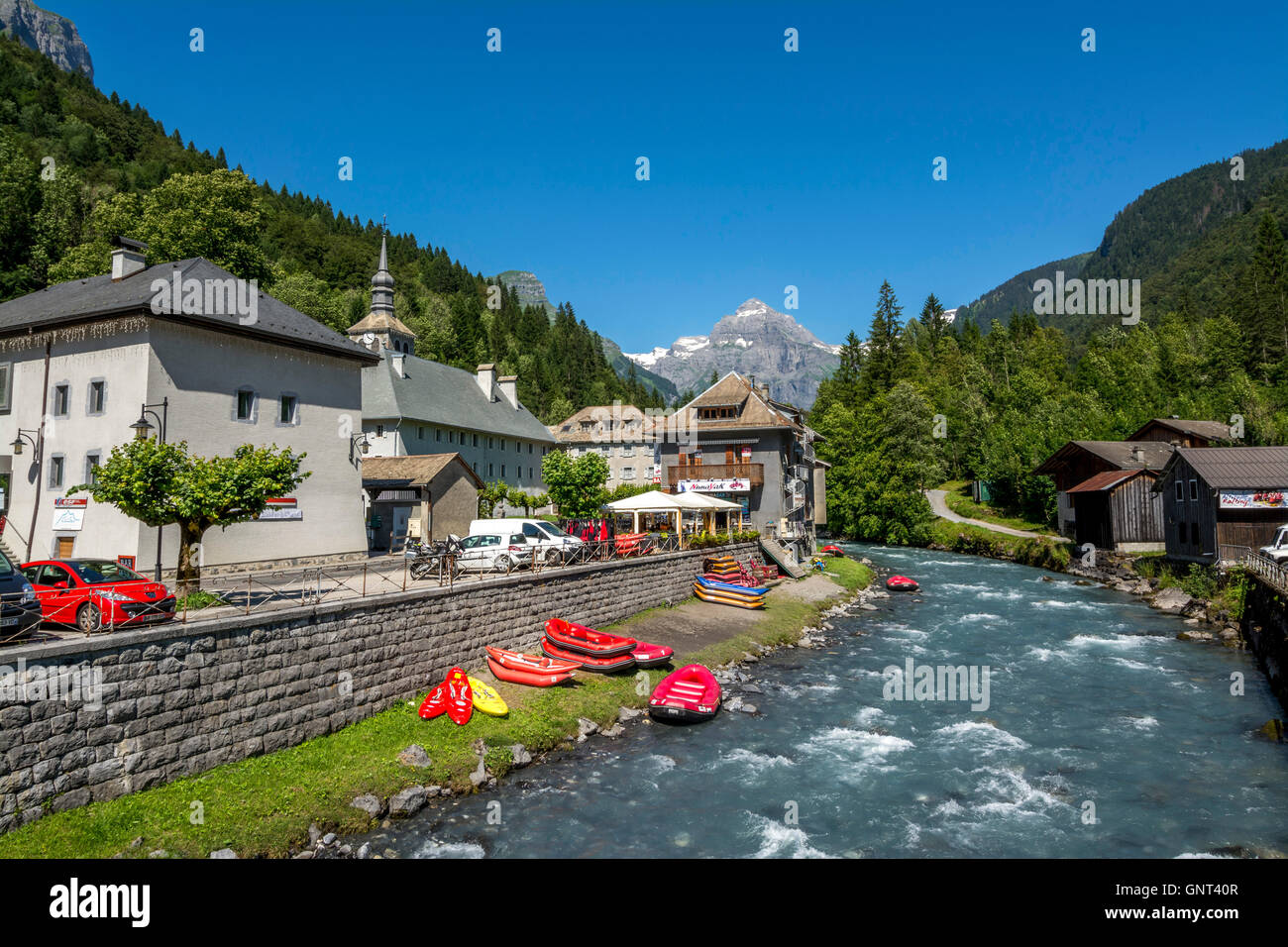 Fluss Giffe Sixt Fer À Cheval Dorf. Haute-Savoie. Frankreich. Europa Stockfoto