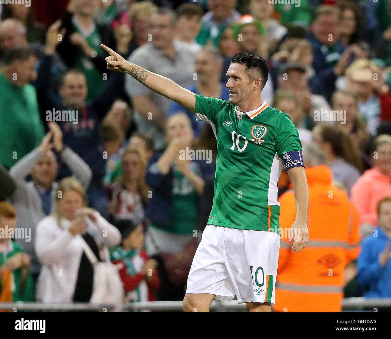 Republik Irland Robbie Keane feiert Tor seiner Mannschaft zweite des Spiels während der internationale Freundschaftsspiele im Aviva Stadium Dublin. Stockfoto