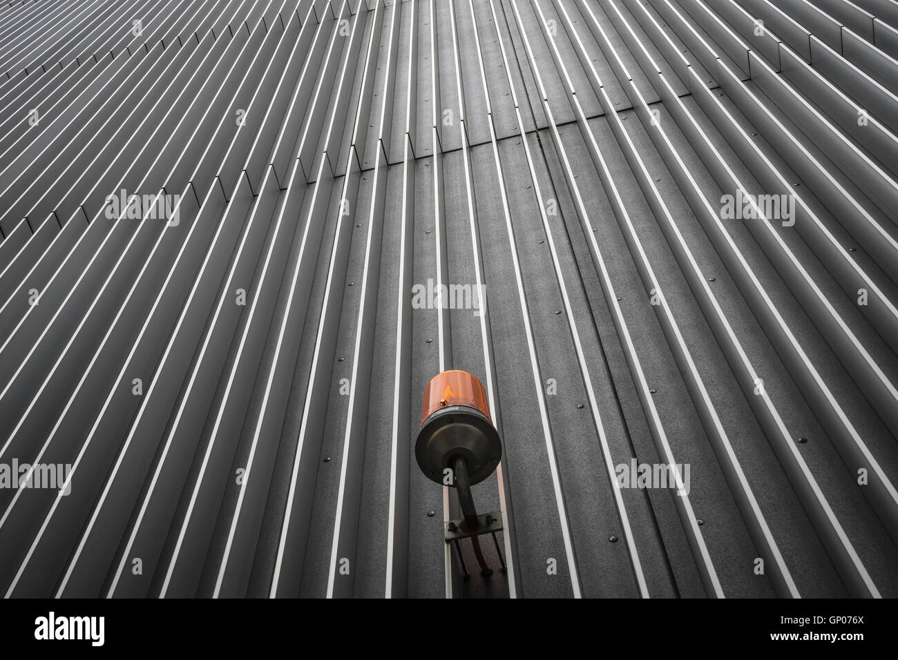 Notlicht auf der Fassade Stockfoto