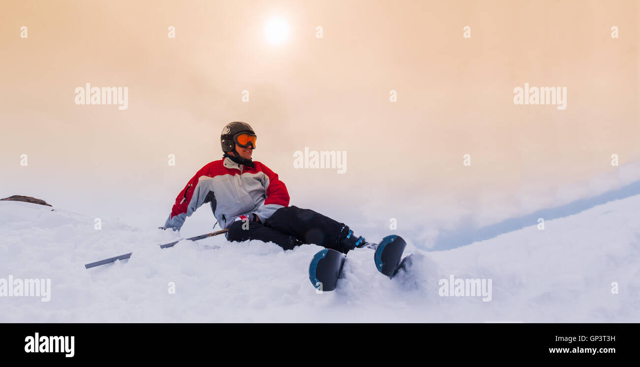 Skifahrer auf Snow-Hill in Sölden, Österreich, extreme Wintersport Stockfoto