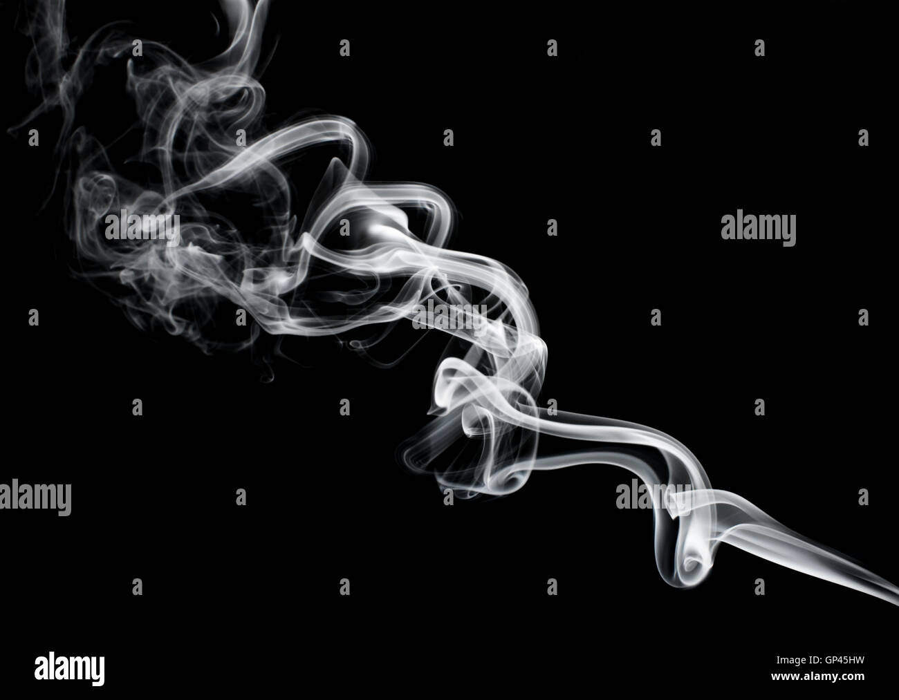 Abstrakte Rauch isoliert auf schwarz Stockfoto