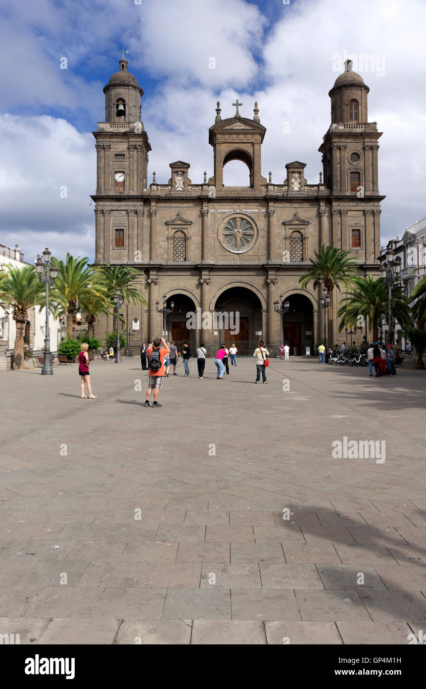 Kathedrale de Santa Ana, 16. Jahrhundert, zuerst Kirche in Kanarischen Islands.People fotografieren. Stockfoto