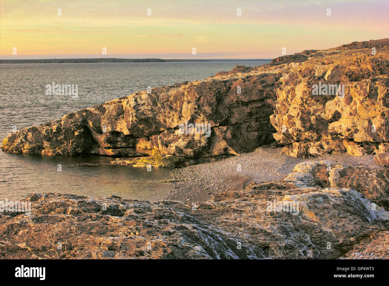 Cape White Nase in der Meerenge von Ugra von Barentssee, Karasee, Nordpolarmeer Stockfoto