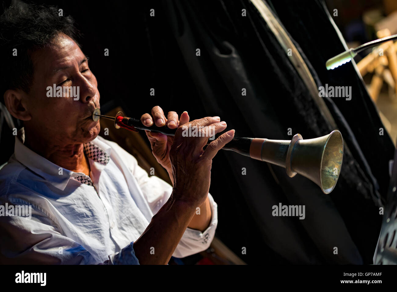 Die Suana, eine chinesische Horn-Instrument für chinesische Oper, Hong Kong, China verwendet. Stockfoto