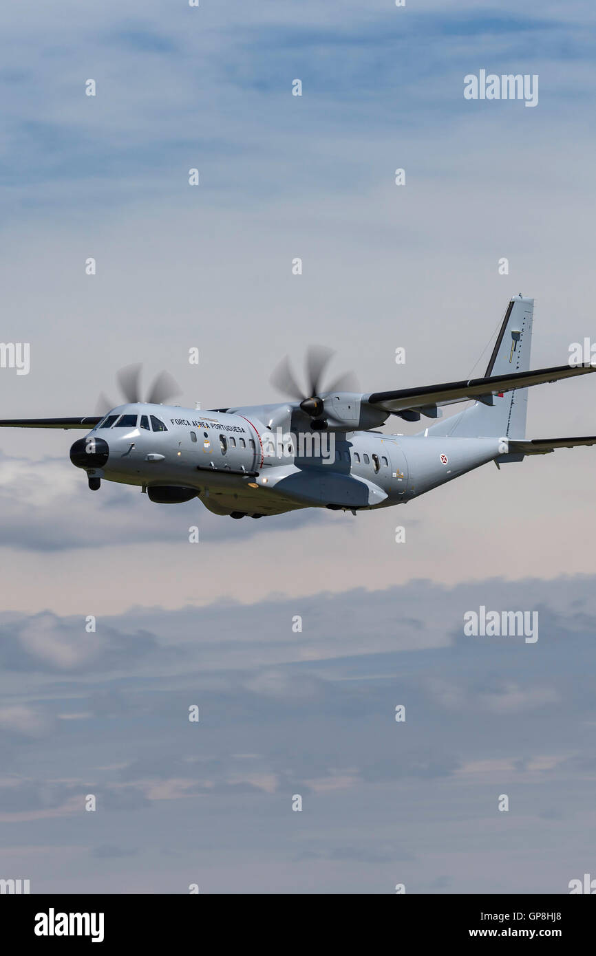 Portugiesische Luftwaffe (Força Aérea Portuguesa) CASA C-295MP Martitime Patrouille Flugzeug. Stockfoto