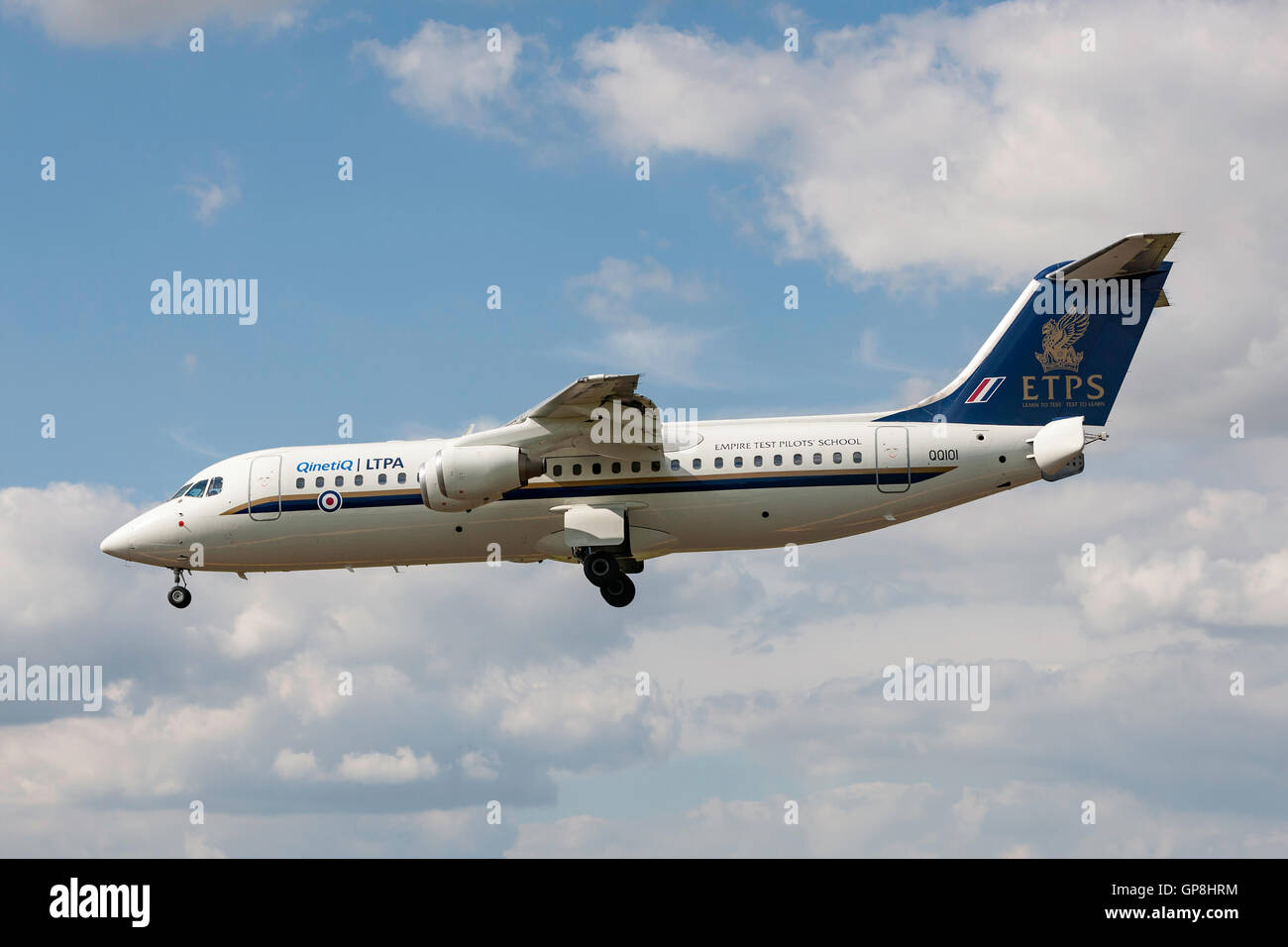 QinetiQ BAE Systeme-Avro RJ100 QQ101 von der Empire Test Piloten Schule (ETPS) Stockfoto