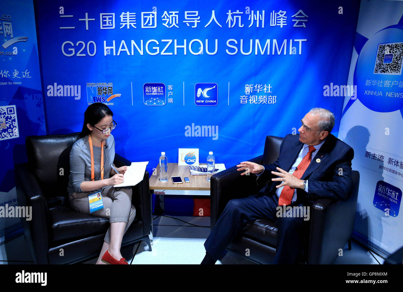 Hangzhou, China Zhejiang Provinz. 2. Sep, 2016. Organisation für wirtschaftliche Zusammenarbeit und Entwicklung-Generalsekretär Angel Gurria erhält ein Interview mit Xinhua in Hangzhou, Hauptstadt der ostchinesischen Provinz Zhejiang, 2. September 2016. © Li Mingfang/Xinhua/Alamy Live-Nachrichten Stockfoto