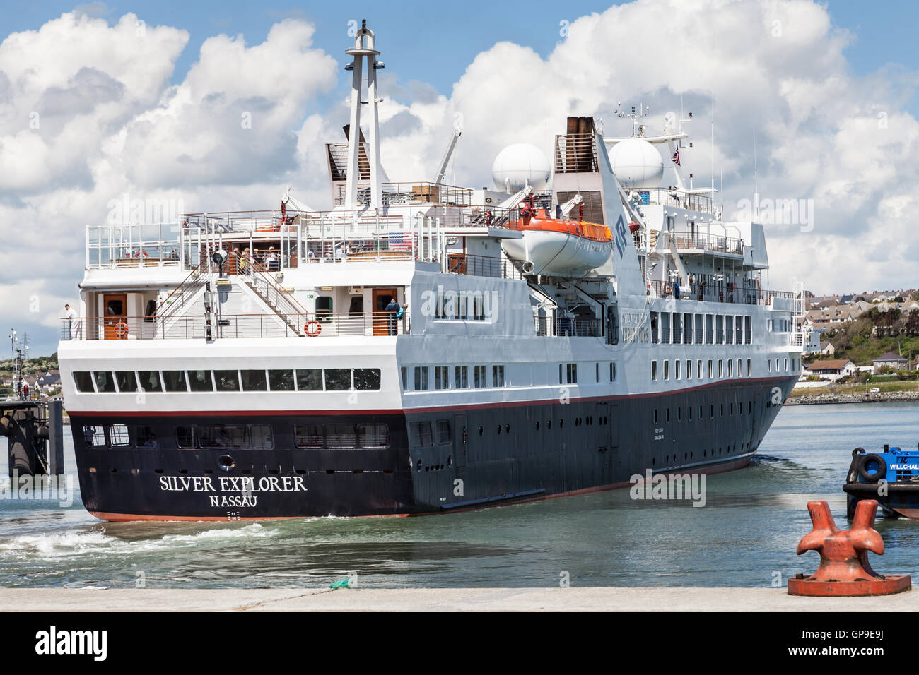 Silversea Cruises Silver Explorer Expeditionsschiff besucht Pembroke Dock in Wales. Stockfoto