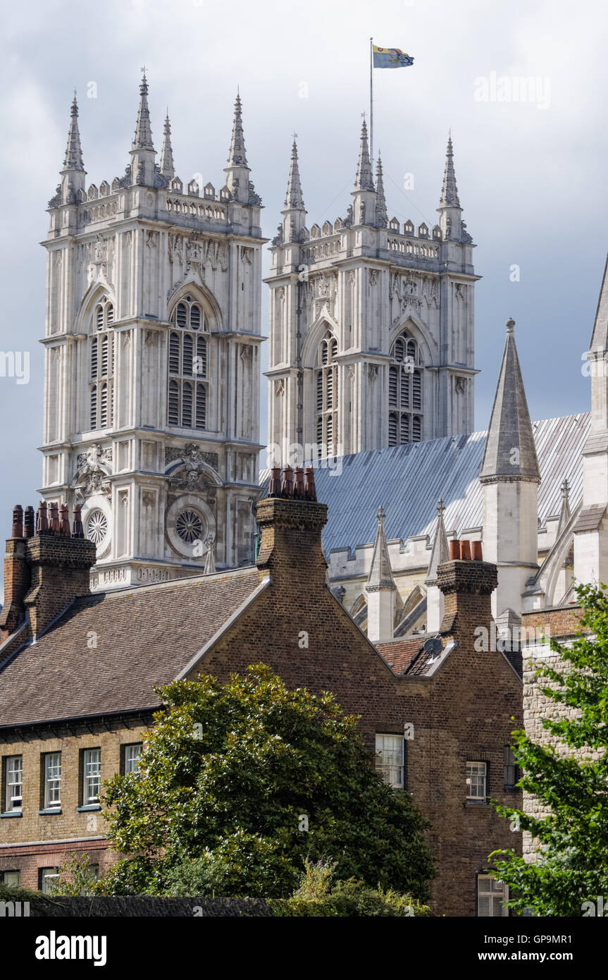Westentürme der Westminster Abbey in London, England Großbritannien Stockfoto