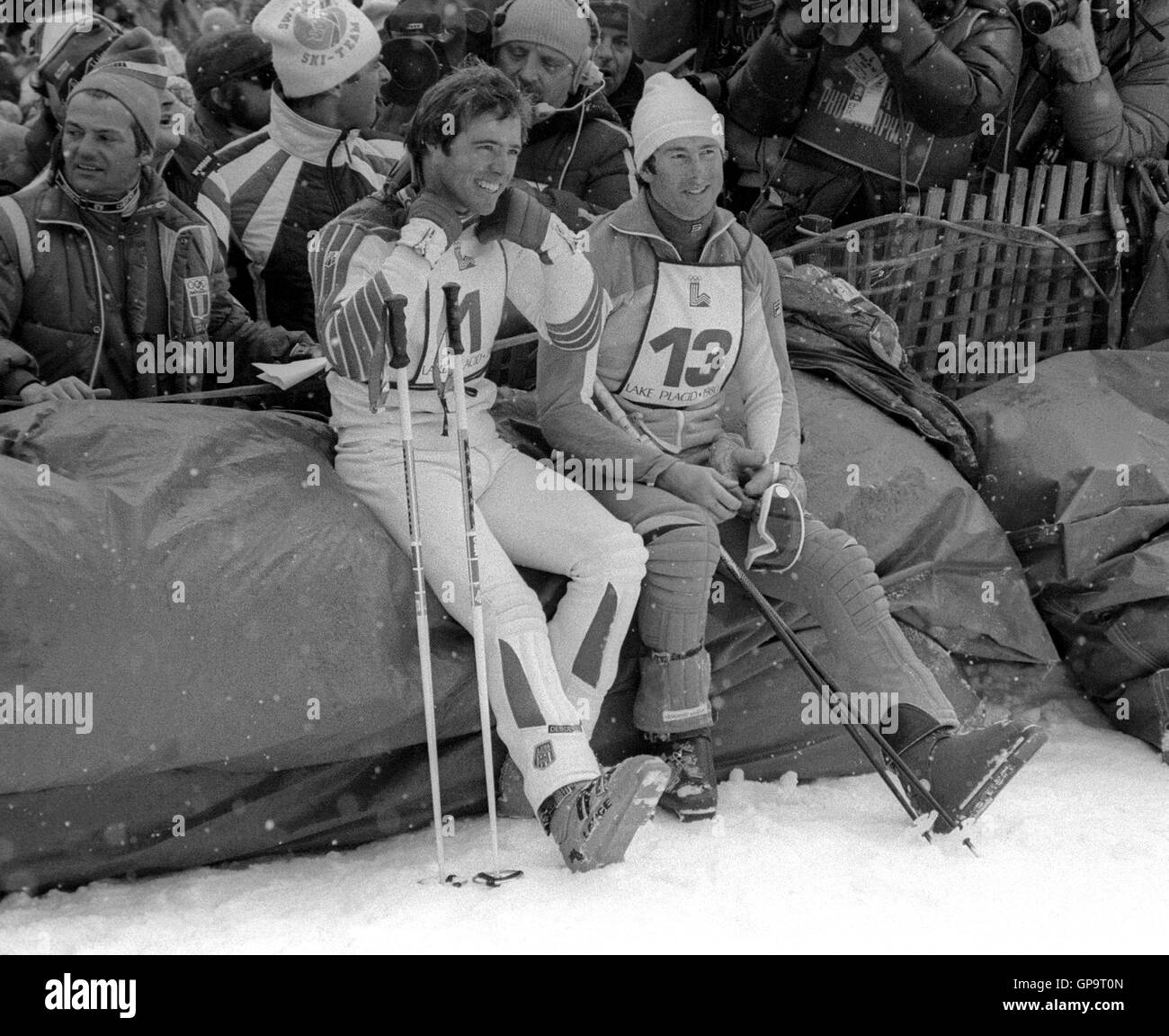 INGEMAR STENMARK Schweden und Phil Mahre U.S. 2. Platz in der Olympischen Slalom-Wettbewerb Stockfoto