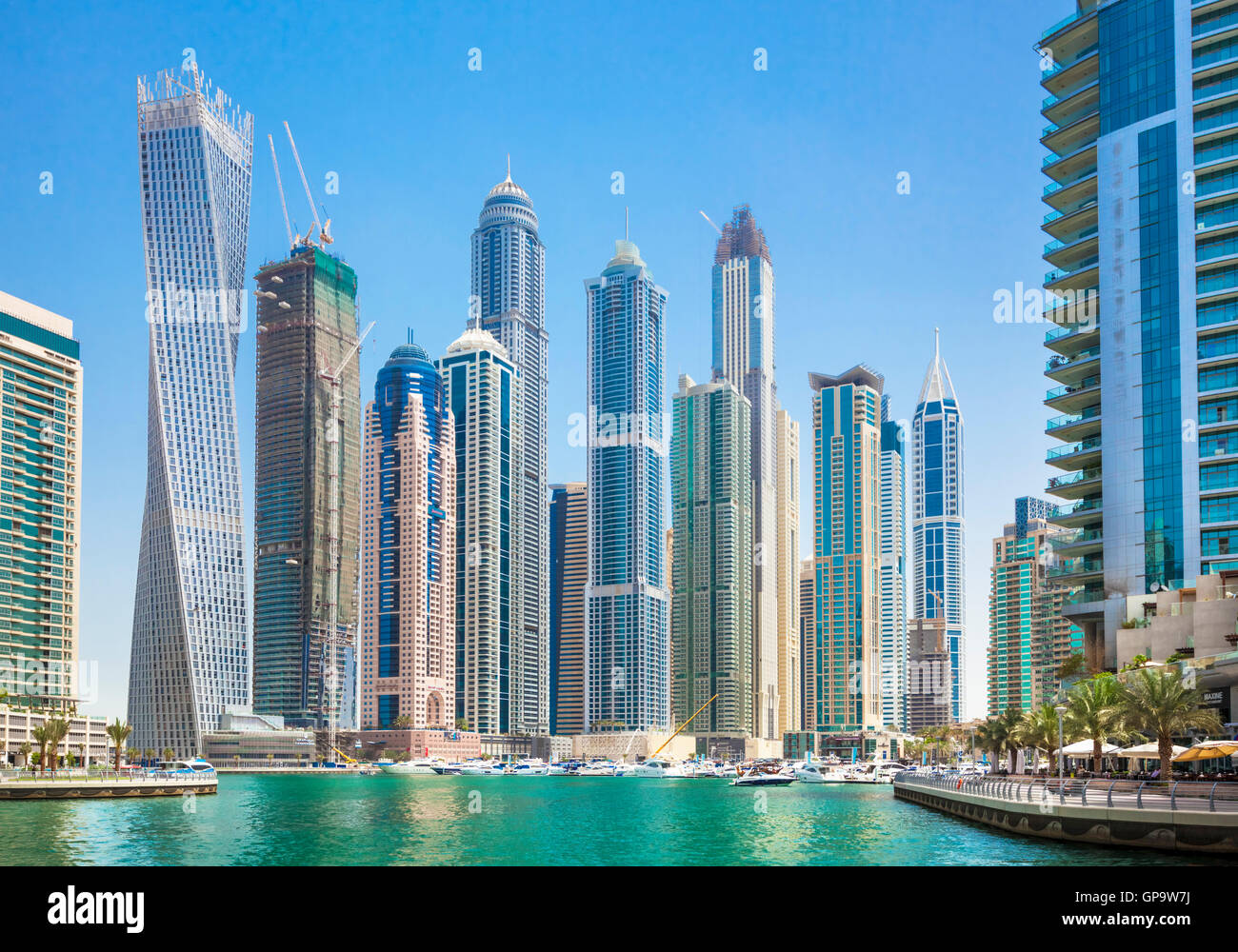 Skyline von Dubai Marina und den Hafen Dubai Stadt Vereinigte Arabische Emirate VAE mittlere Osten Stockfoto