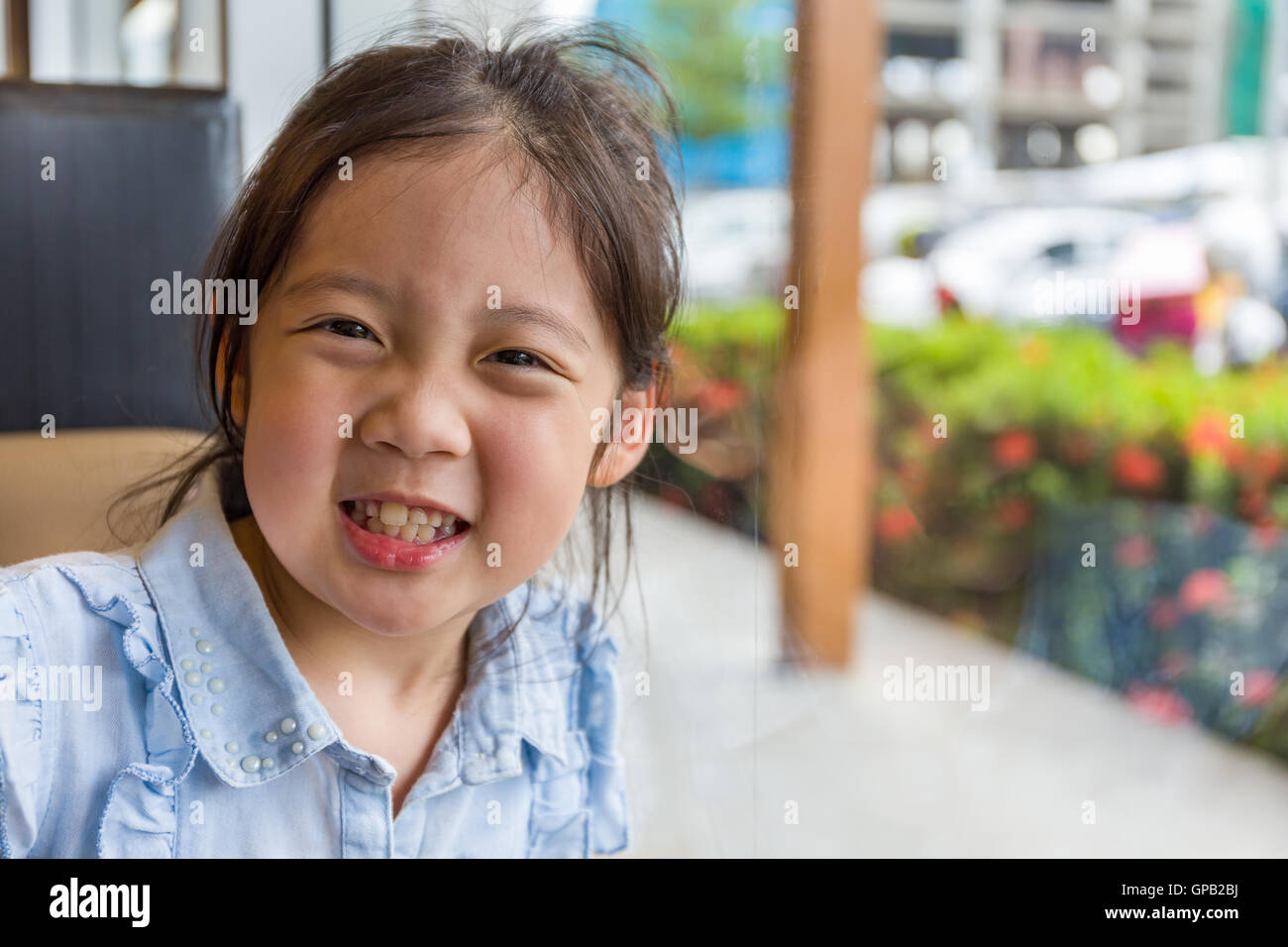 Glückliches asiatischen Kind oder Kind Portrait lächelnd. Stockfoto