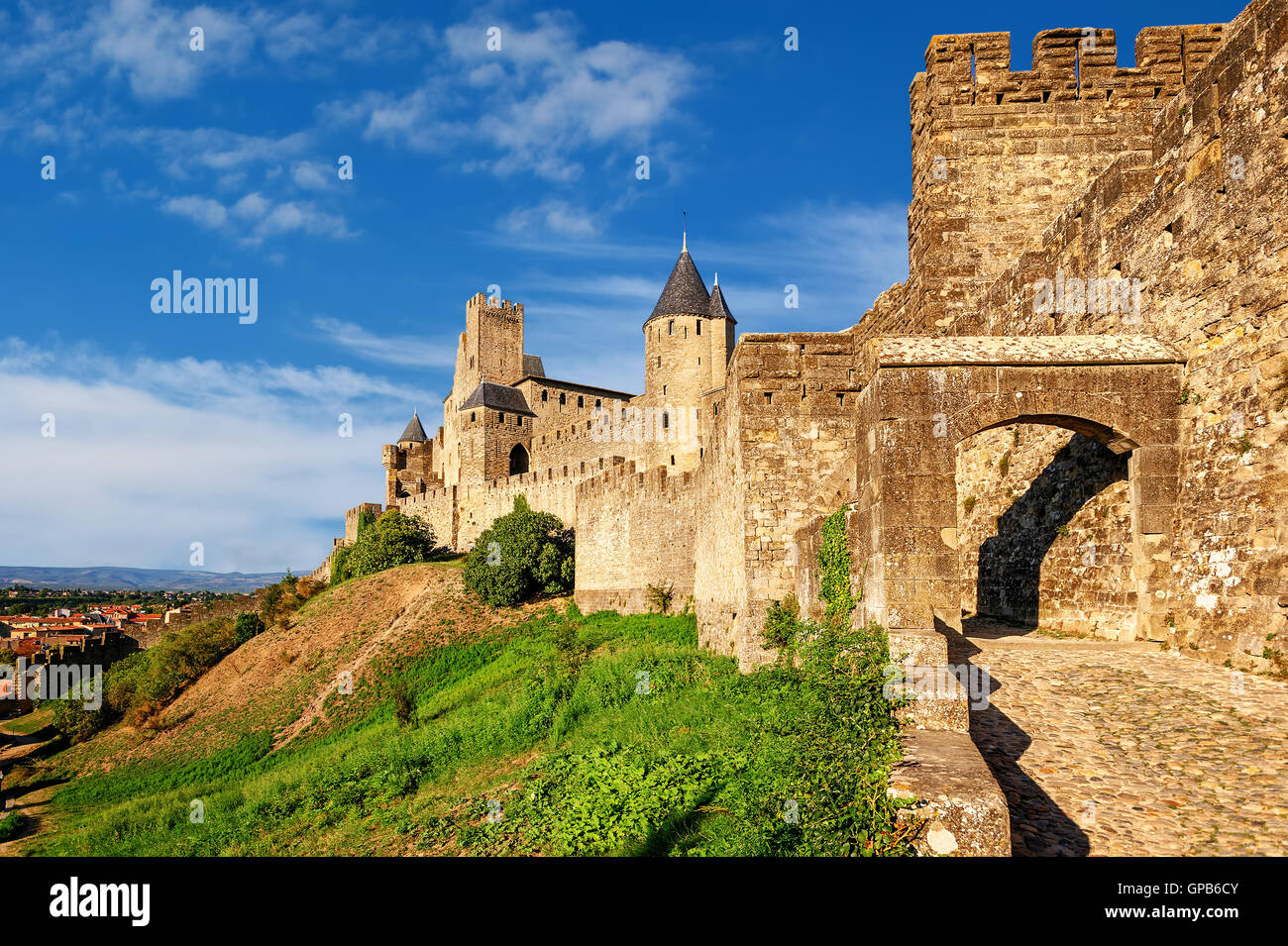Der ummauerten mittelalterlichen Festung ist Cite de Carcassonne ...