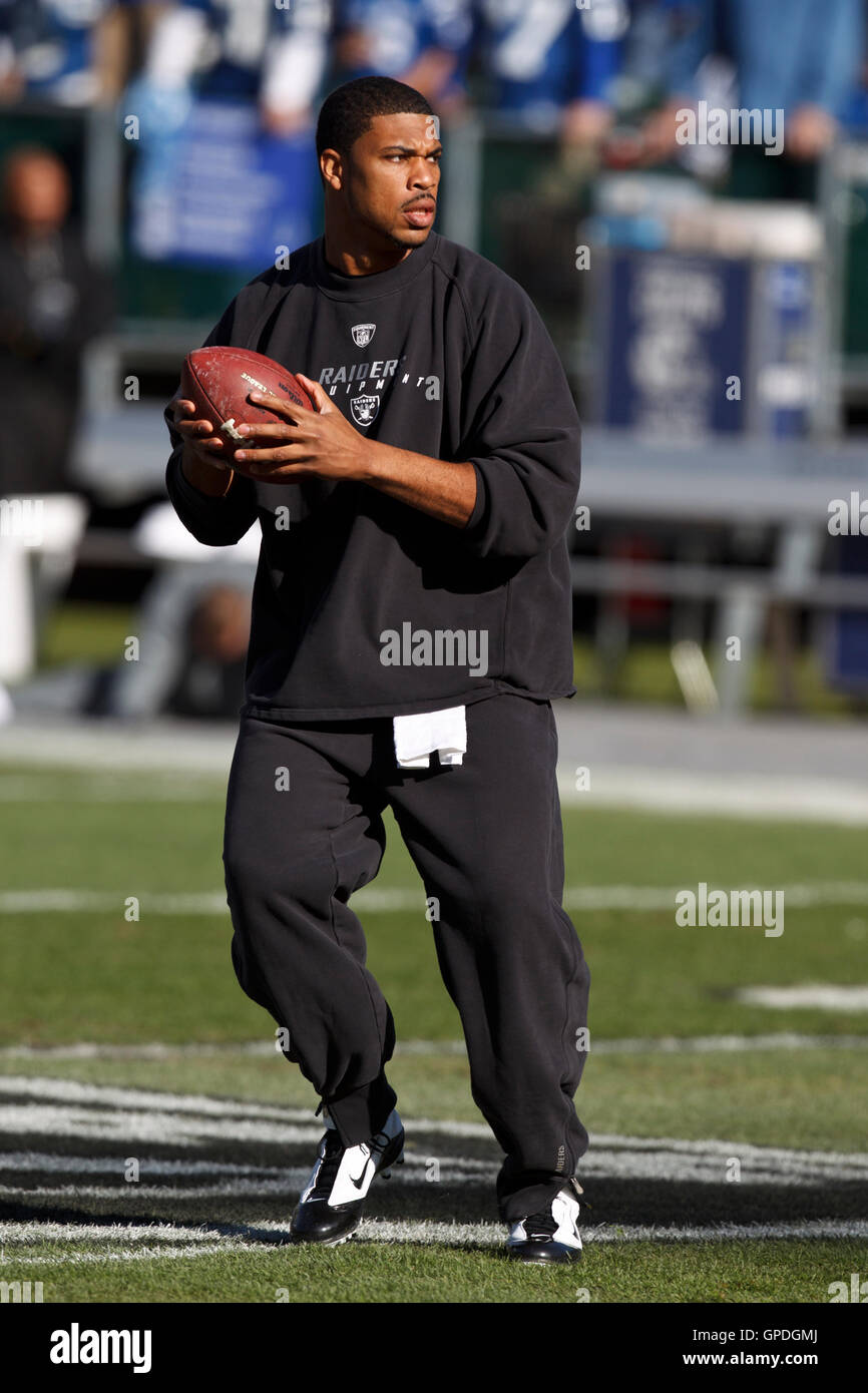 26. Dezember 2010; Oakland, Kalifornien, USA;  vor dem Spiel im Oakland-Alameda County Coliseum. Stockfoto