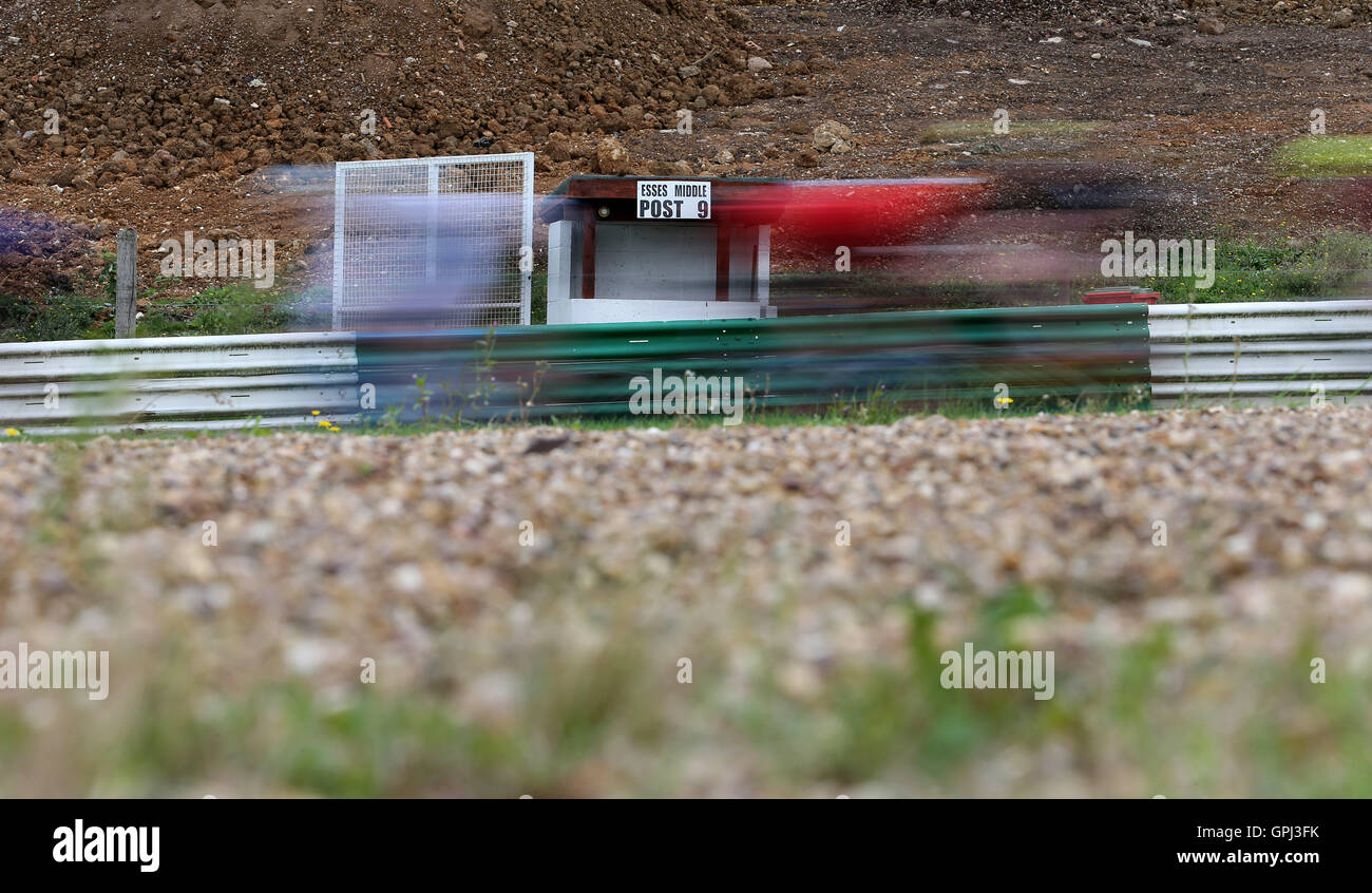 Gesamtansicht der jungen Straßenrennen tagsüber vier der Schule Spiele 2016 an der Loughborough University, Loughborough. PRESSEVERBAND Foto. Bild Datum: Sonntag, 4. September 2016. Bildnachweis sollte lauten: Steven Paston/PA Wire Stockfoto
