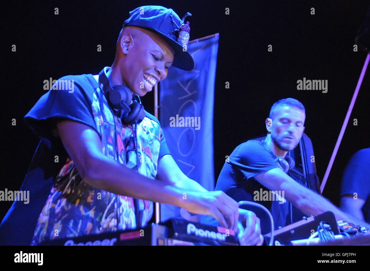 Bacoli, Italien. 04. September 2016. Eine außergewöhnliche Haut live DJ