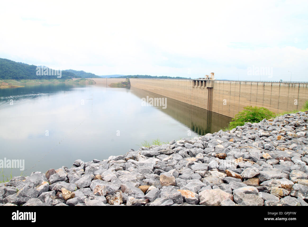 Khun Dan Prakan Chon Dam, Nakhon Nayok, Thailand Stockfoto