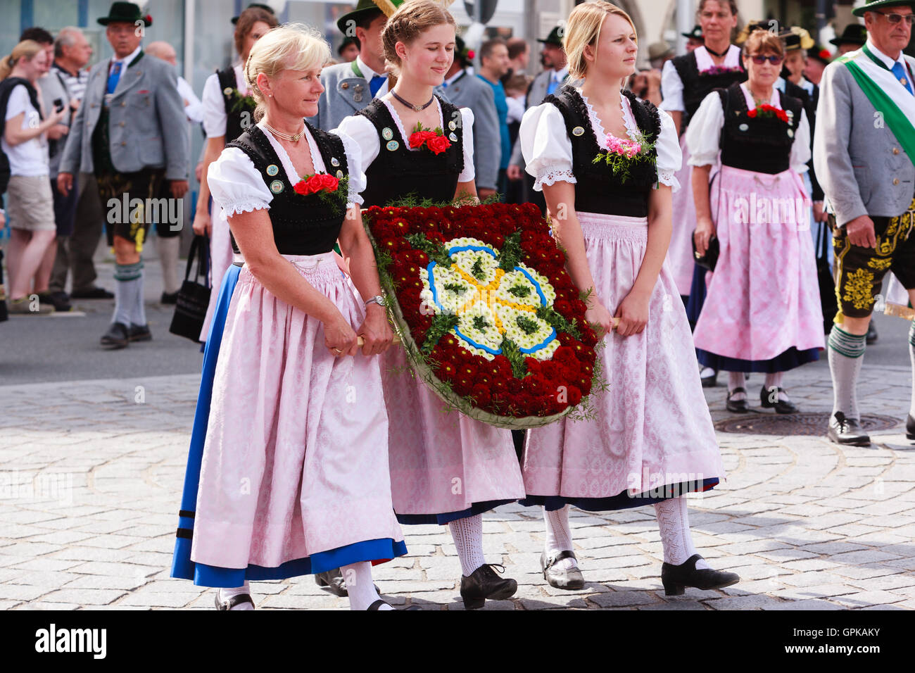 Rosenheim, Deutschland, 04.09.2016: Erntedankfest Parade in Rosenheim Stockfoto