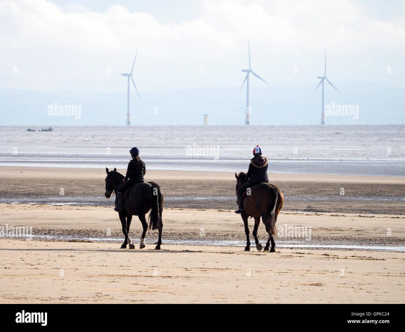 Ainsdale Strand, Merseyside, England. 4. September 2016. Das Wetter. Warmen sonnigen Abend am Ainsdale Strand Merseyside. UK 4. September 2016.  Alan Edwards/Alamy Live-Nachrichten Stockfoto