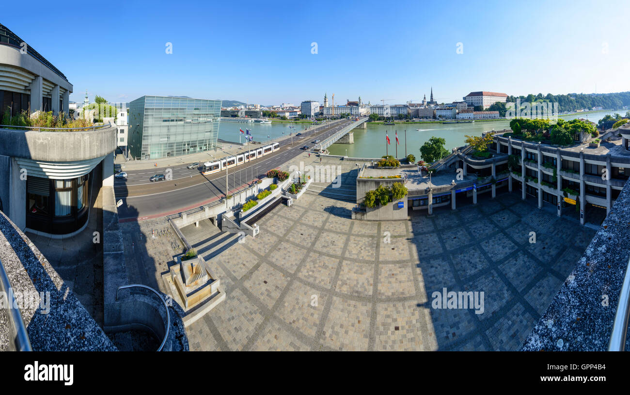 Ars Electronica Center, Brücke Nibelungenbrücke, Donau, Altstadt, Blick vom neuen Rathaus in Linz, Oberösterreich, Upper Aust Stockfoto