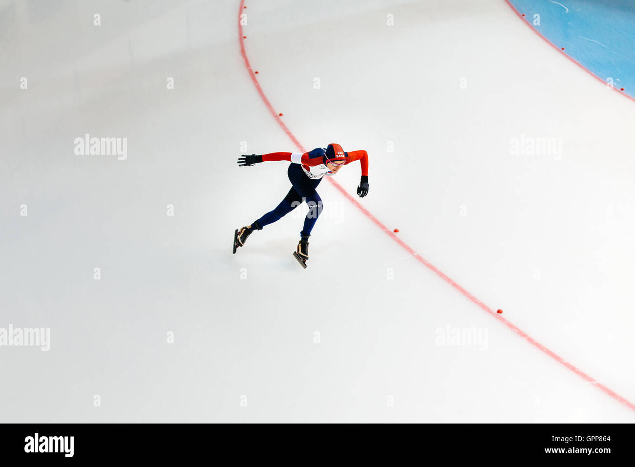 weibliche Eisschnellläufer, während Sommer Cup im Eisschnelllauf sprint Stockfoto