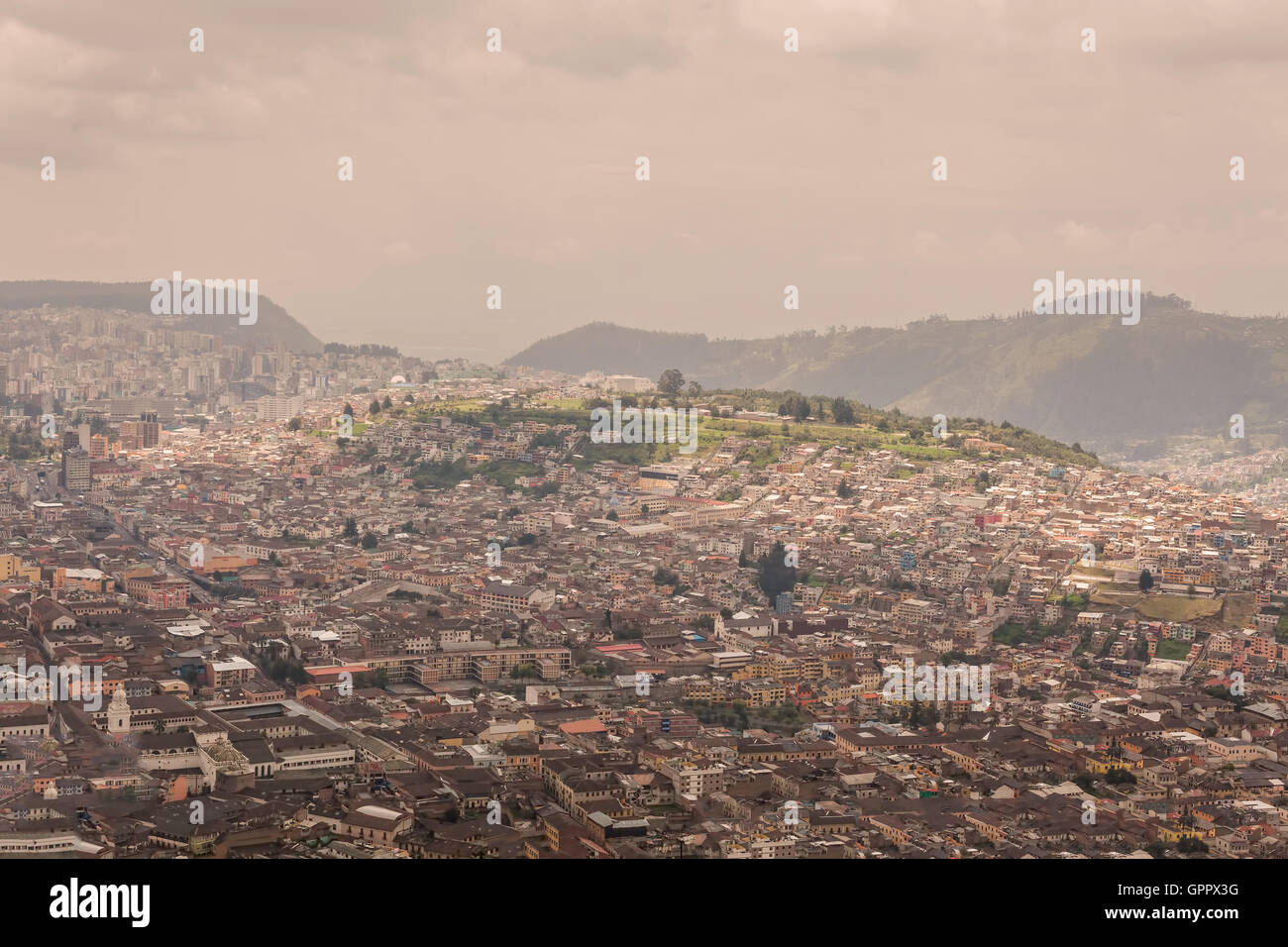 Luftaufnahme von Quito, Altstadt, Blick vom Panecillo, Ecuador, Südamerika Stockfoto