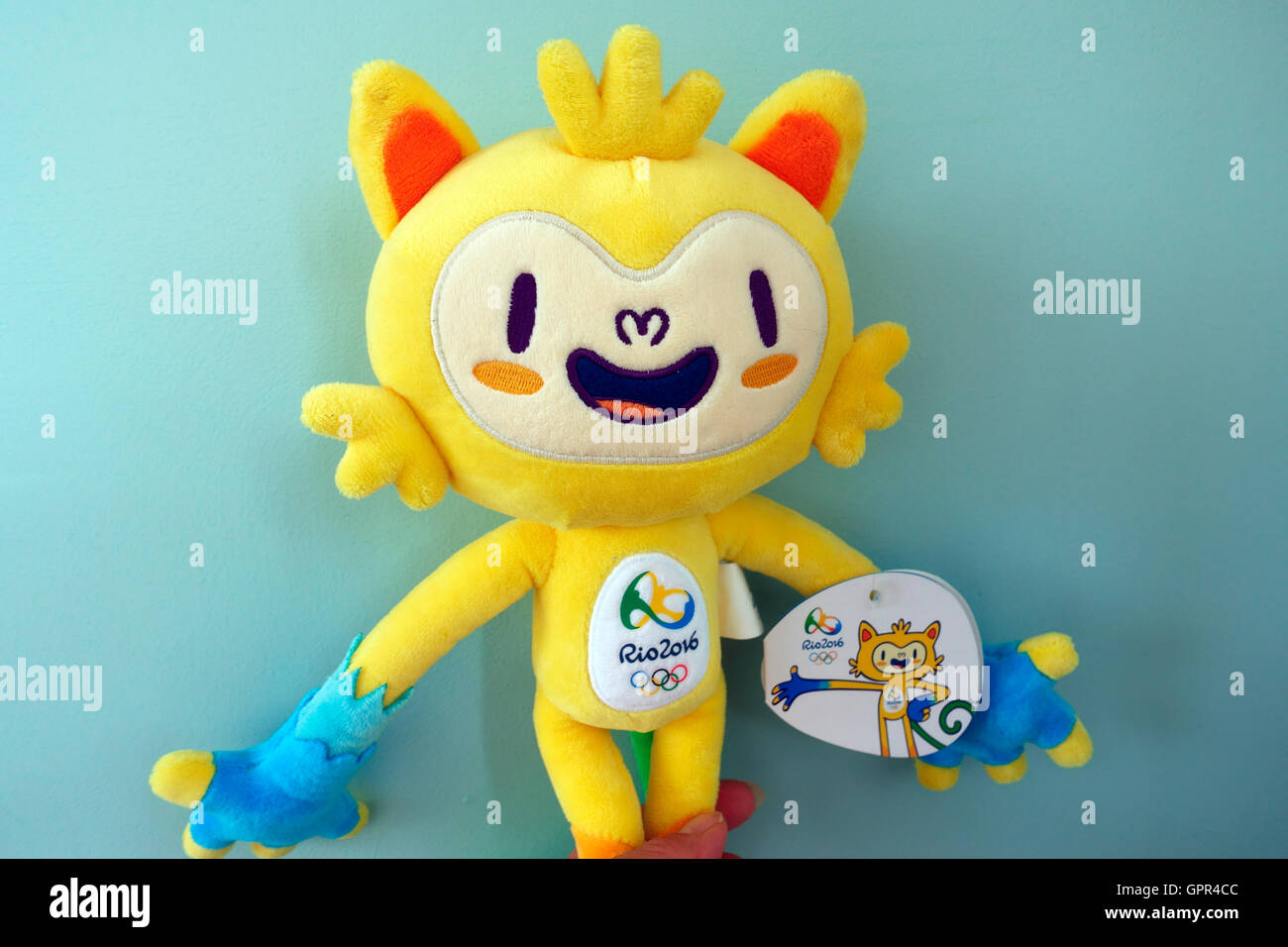 Vinicius, einer der offiziellen Maskottchen der Olympischen Spiele in Rio. Stockfoto