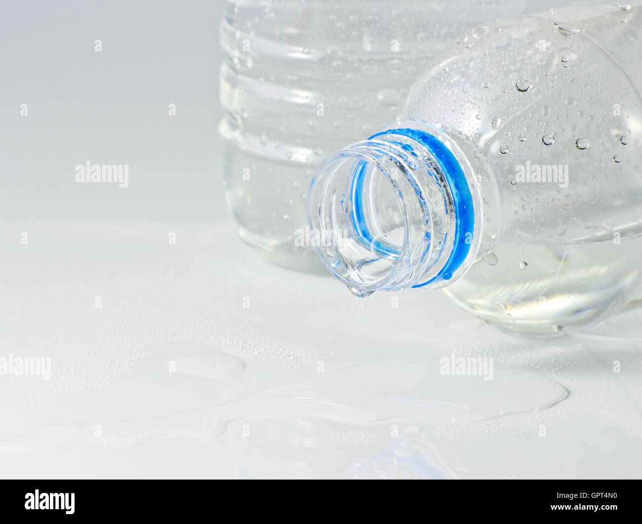 Flasche Wasser Stockfoto