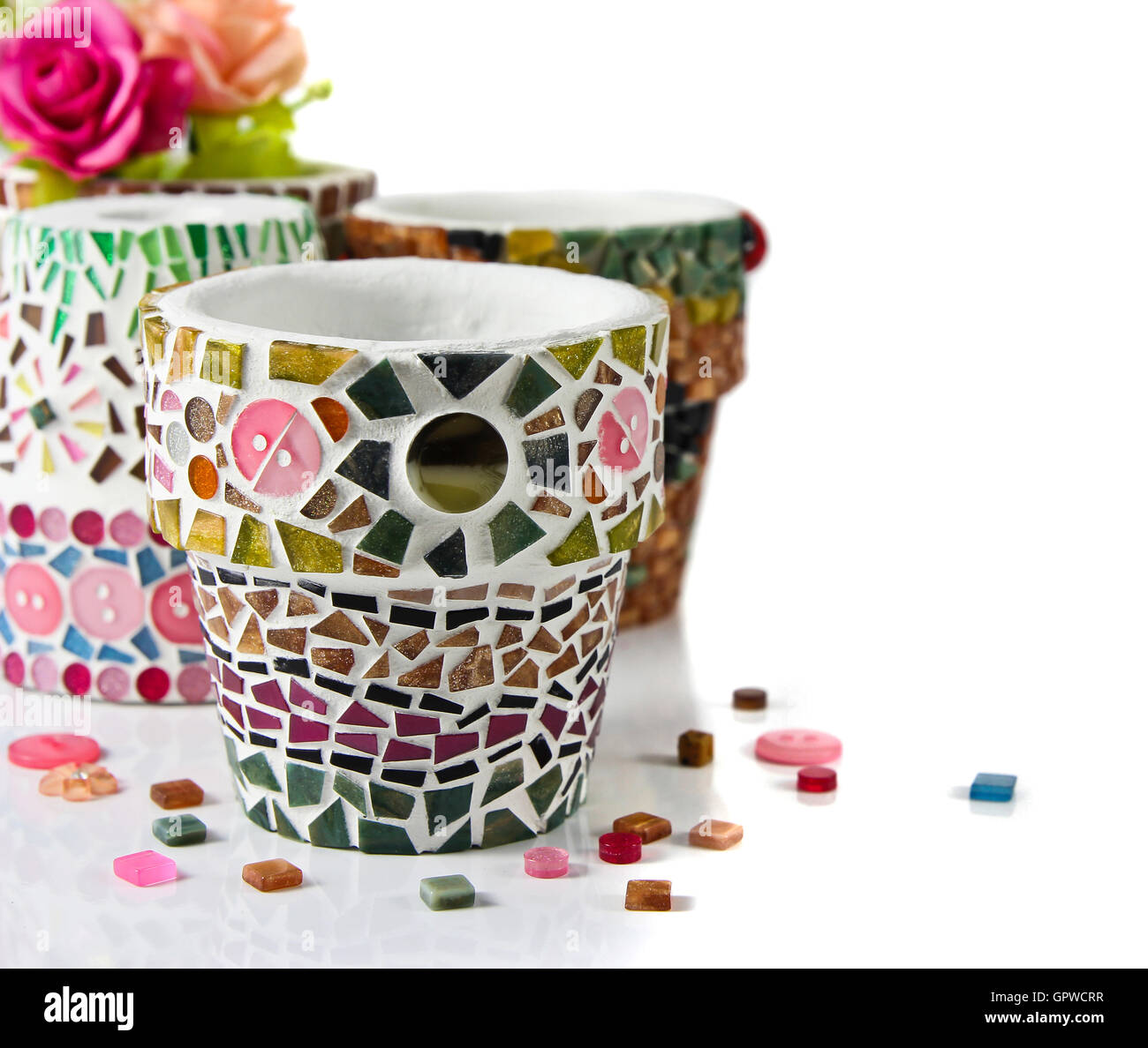 Mosaik Blumentopf. Ich machte mich Mosaik Blumentopf. Stockfoto