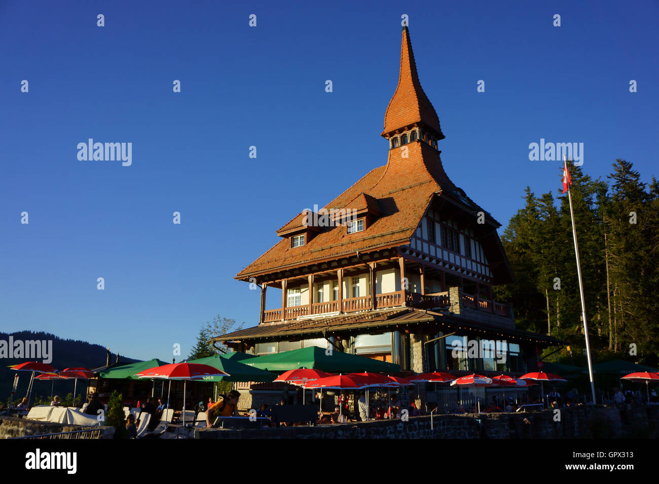 Bergrestaurant Harder Kulm, Interlaken, Berner Alpen, Schweiz Stockfoto