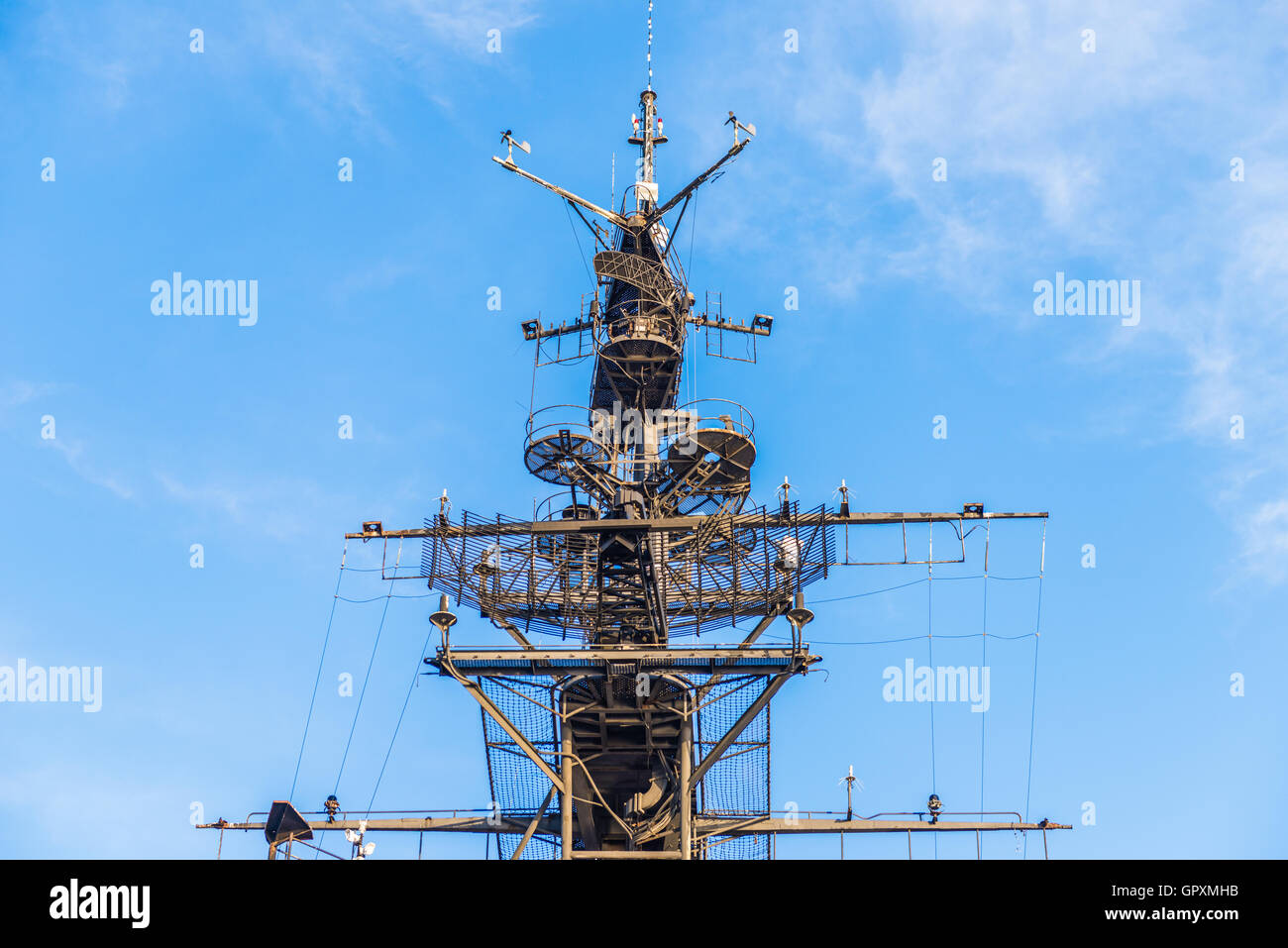 Die USS Midway Museum ist ein maritimes Museum am Navy Pier in San Diego. Stockfoto