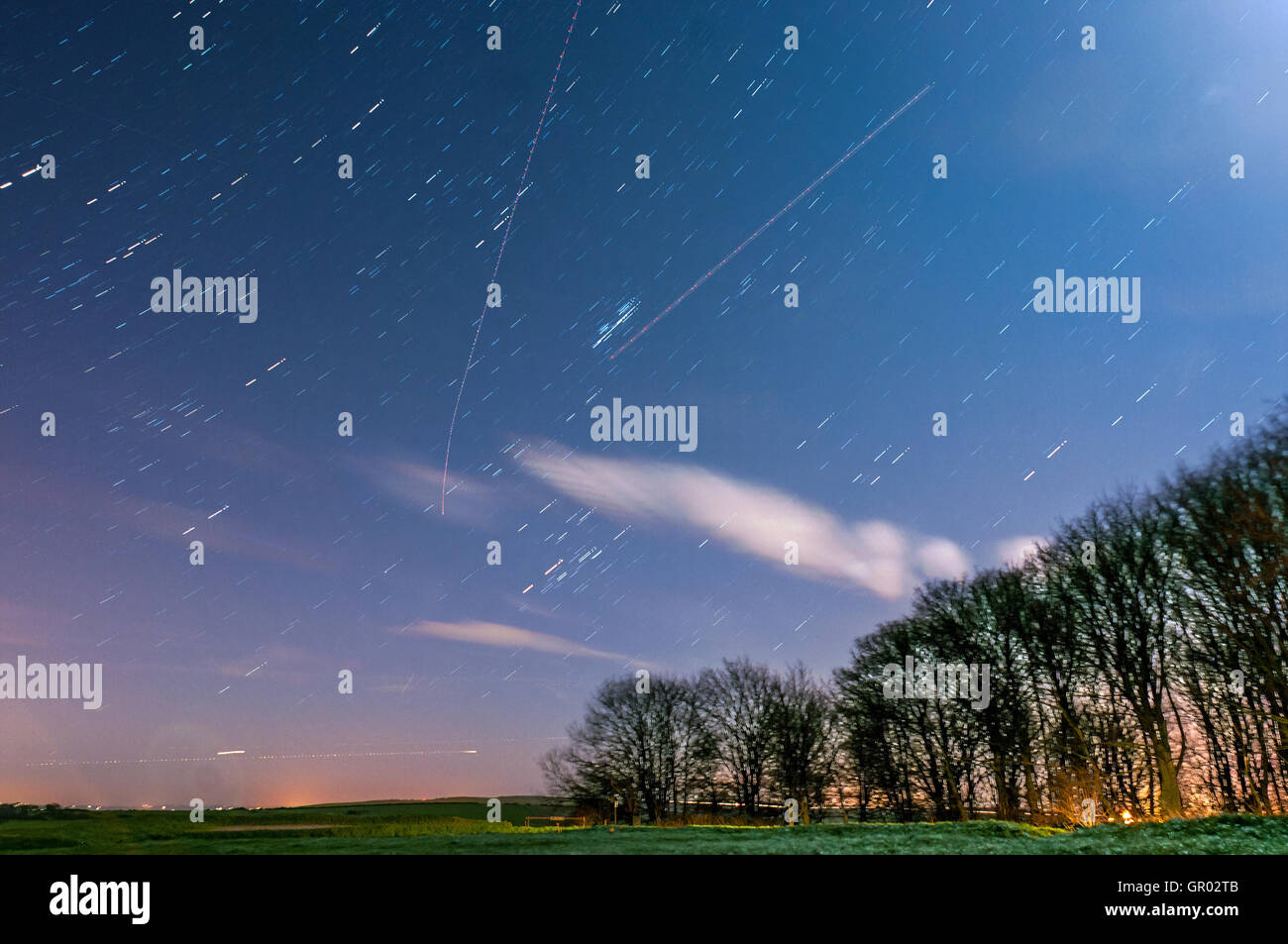 Sternspuren Streifen über den Himmel in Teufels Dyke Brighton Stockfoto