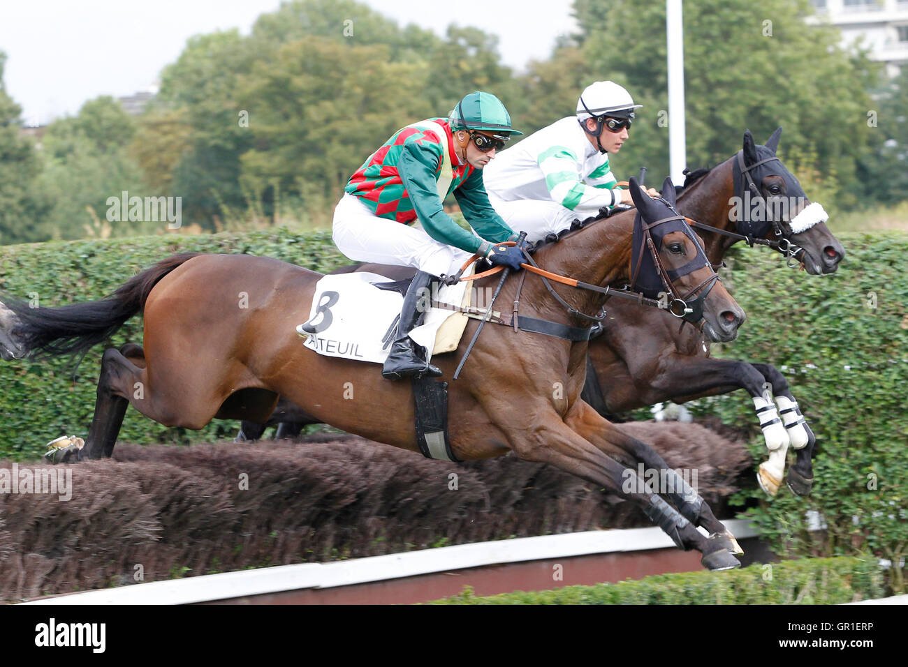 Auteuil, Route des Lacs in Paris, Frankreich. 6. September 2016. Rennen 4, Melanos aufgeführten Hürde. Isabe geritten von Jacques Ricou Credit: Action Plus Sport Bilder/Alamy Live News Stockfoto