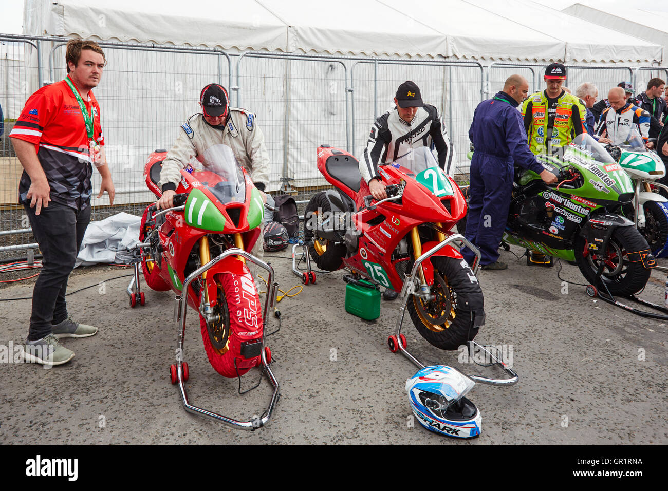 Team rowe racing -Fotos und -Bildmaterial in hoher Auflösung – Alamy