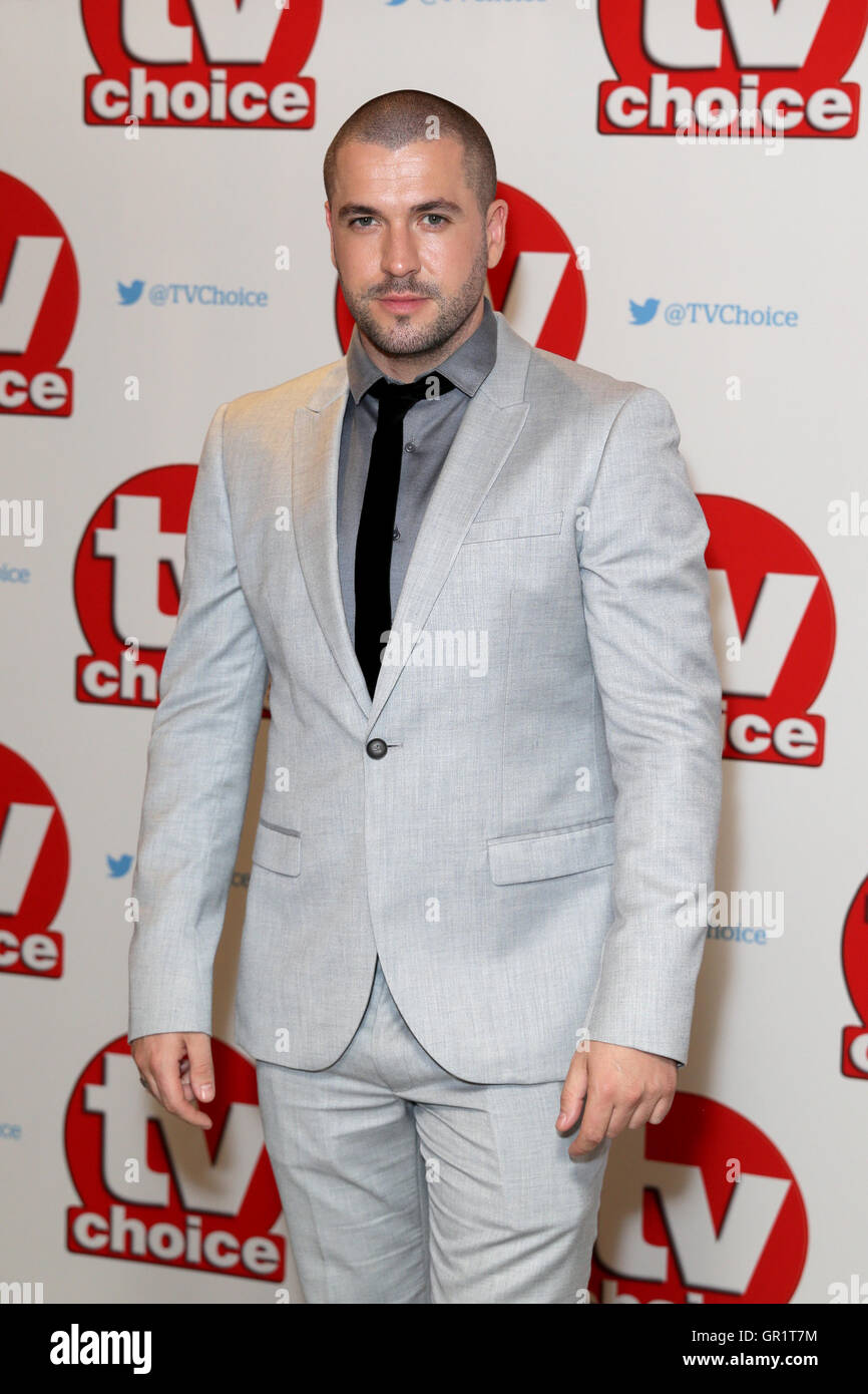 Shayne Ward Ankunft für den TV Choice Awards 2016 statt im The Dorchester Hotel, Park Lane, London. PRESSEVERBAND Foto. Bild Datum: Montag, 5. September 2016. Vgl. PA Geschichte SHOWBIZ TVChoice. Bildnachweis sollte lauten: Daniel Leal-Olivas/PA Wire Stockfoto