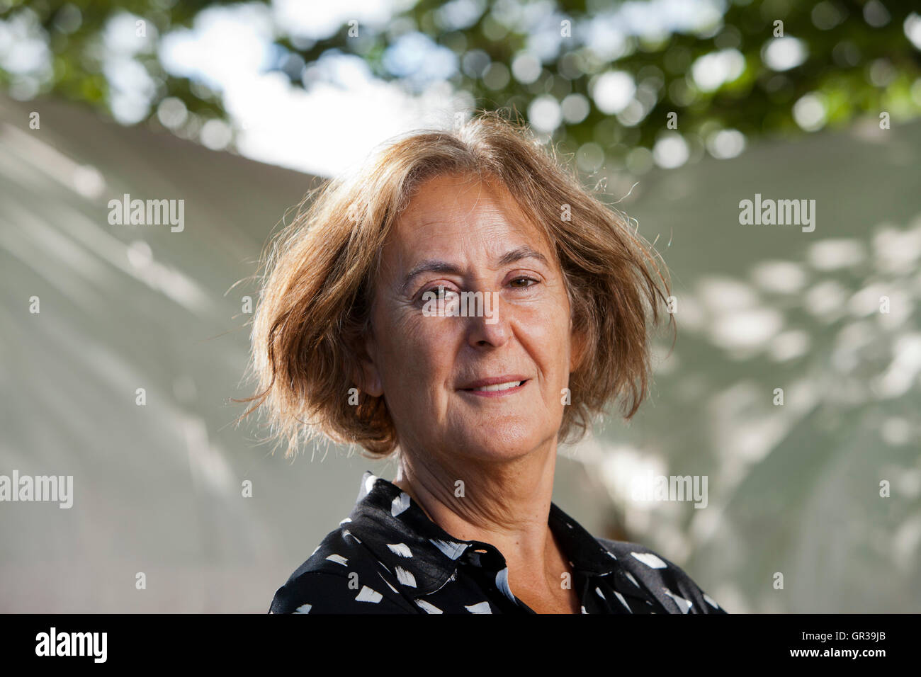 Gillian Slovo, den südafrikanischen geborene Schriftsteller, Dramatiker und Memoirist, auf dem Edinburgh International Book Festival. Edinburgh, Schottland. 21. August 2016 Stockfoto