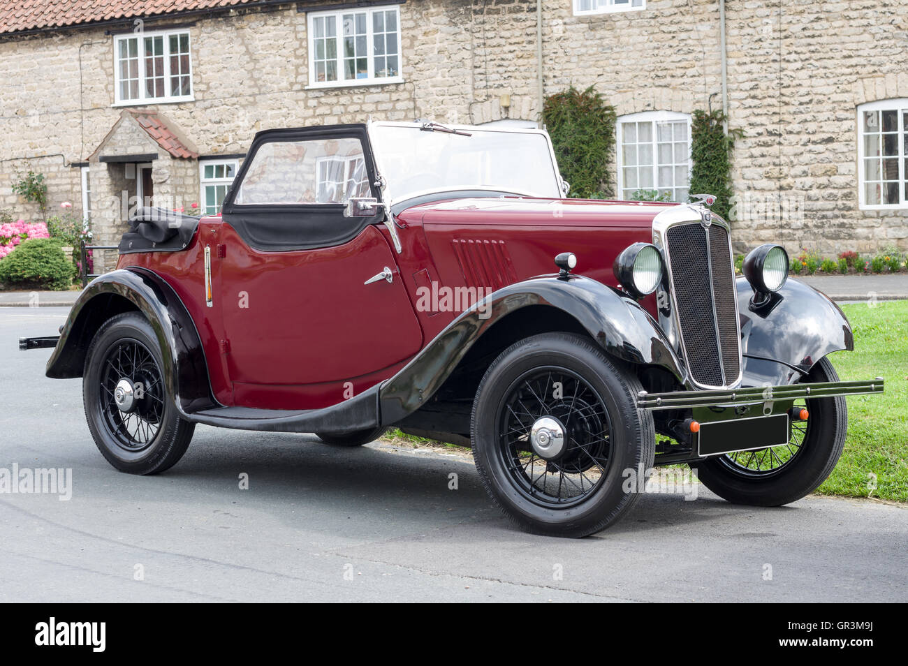 Der Morris Eight ist ein Kleinwagen, der von 1935 bis 1948 von Morris Motors produziert wurde. Es wurde inspiriert durch die Verkäufe Popularität o Stockfoto