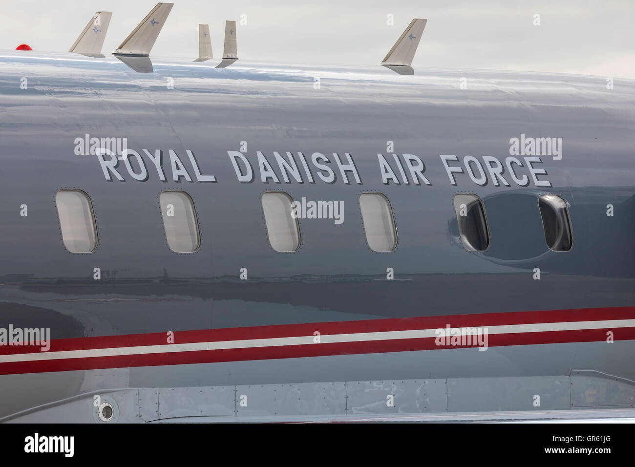 Königliche Dänische Luftwaffe Bombardier Challenger 604 (CL-600-2B16) VIP-Jet bei Royal International Air Tattoo (RIAT) Stockfoto