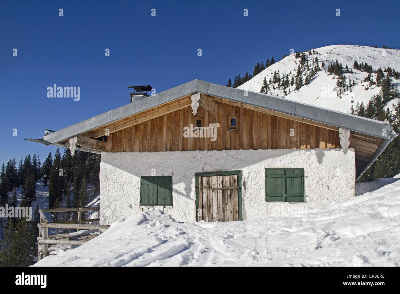 Rauheck Weiden mit dem Höhepunkt der Hirsch Berg In den Alpen Tegernsee Stockfoto