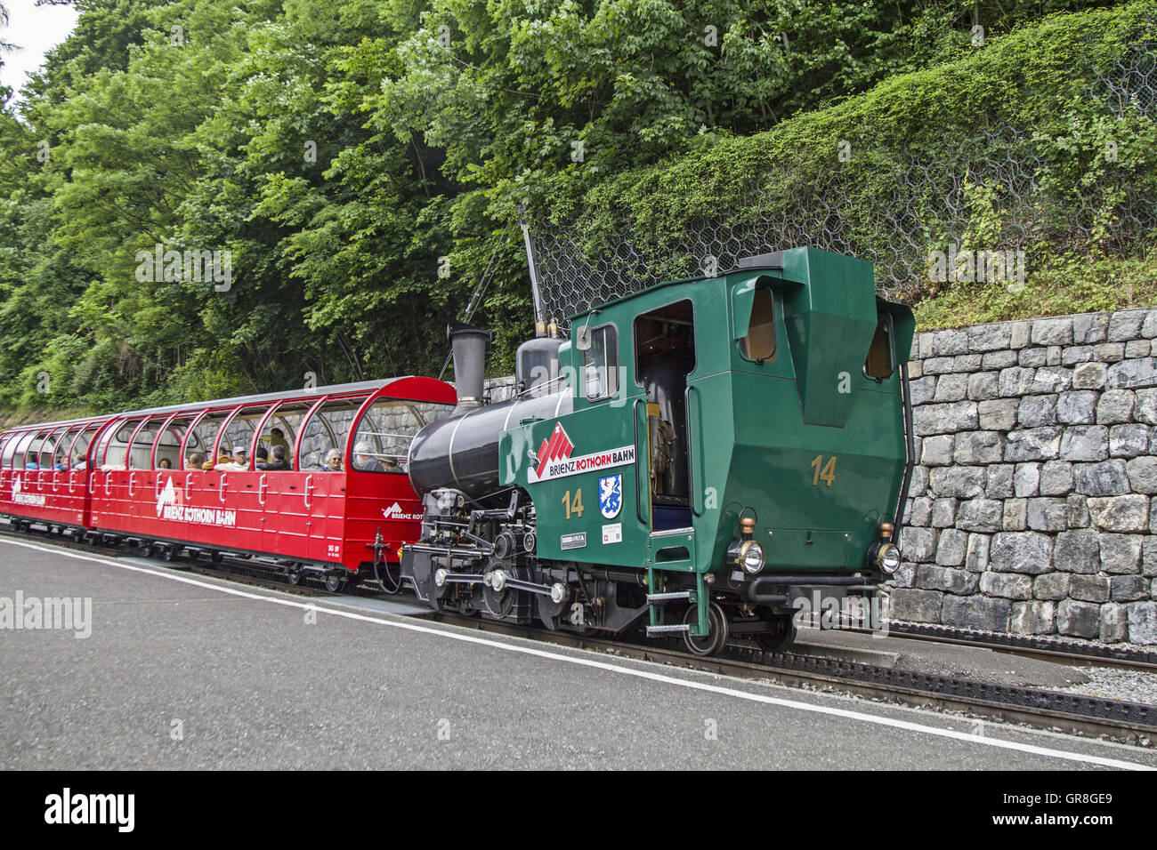 Rothorn Bahn reist zum Brienzer Rothorn, eine beliebte Suche Peak In den Emmentaler Alpen, Stockfoto