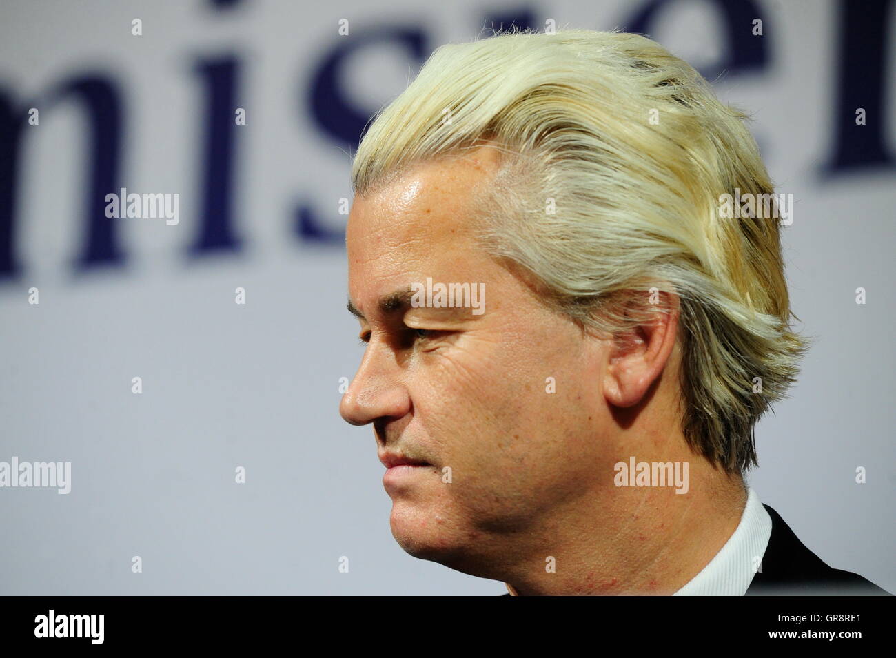Politiker sprechen über angebliche Europa Gefahr der Islamisierung mit Geert Wilders In Wien Stockfoto