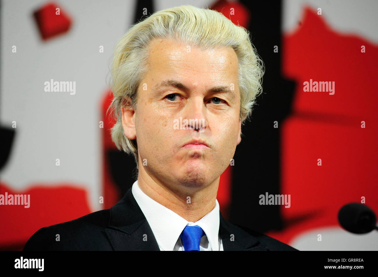 Politiker sprechen über angebliche Europa Gefahr der Islamisierung mit Geert Wilders In Wien Stockfoto