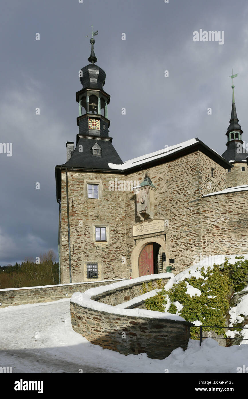 Burg Lauenstein im Winter, Upper Franconia, Bayern, Deutschland Stockfoto