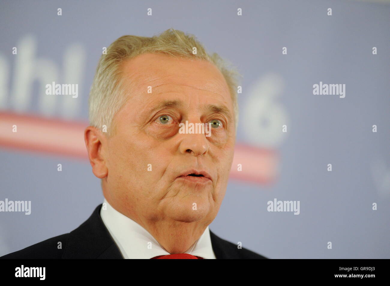 Rudolf Hundstorfer Kandidat für das Amt des Präsidenten der Republik Österreich Stockfoto