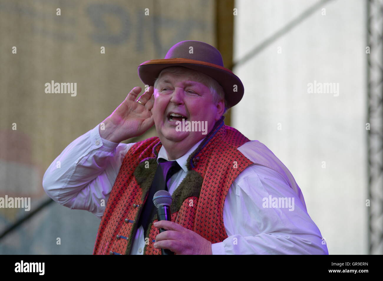 Wildecker Herzbuben In Konzert, Wolfgang Schwalm Stockfoto