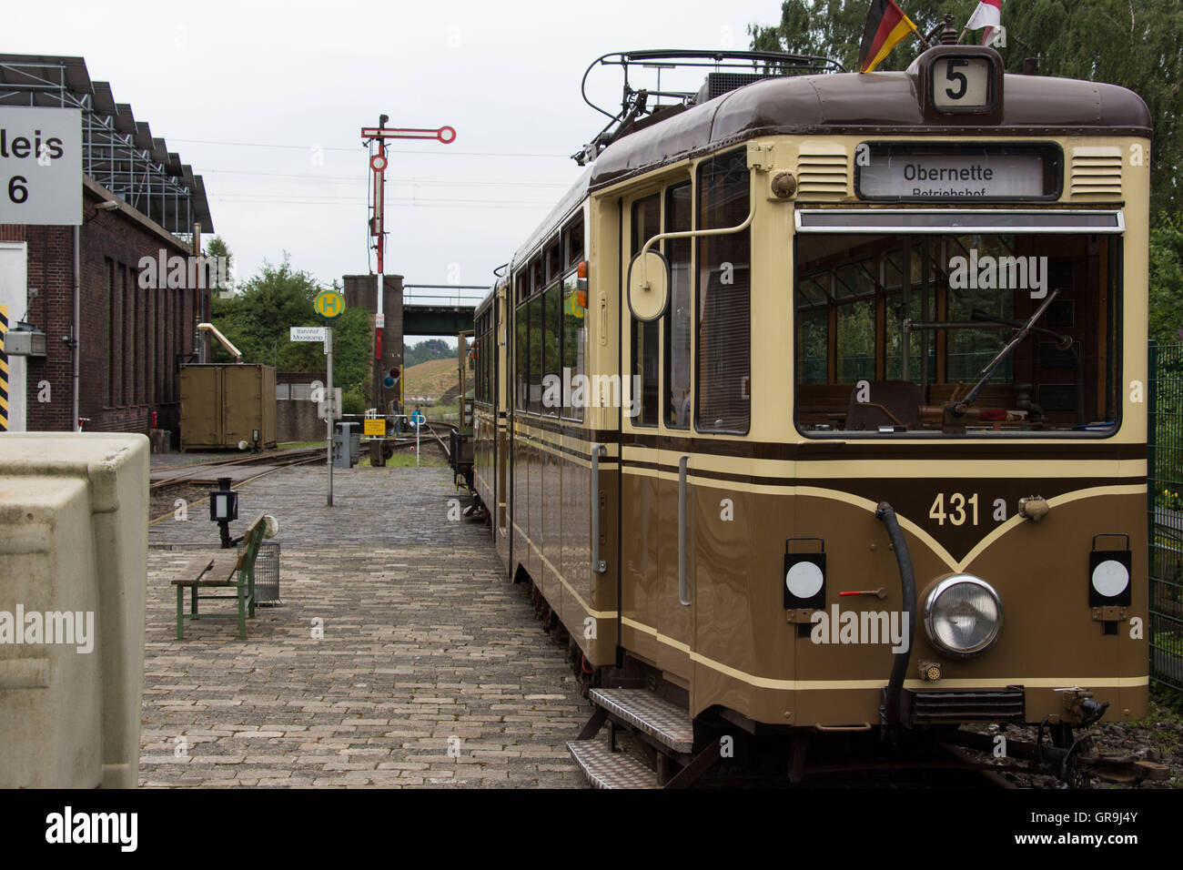 Alte Straßenbahn Stockfoto
